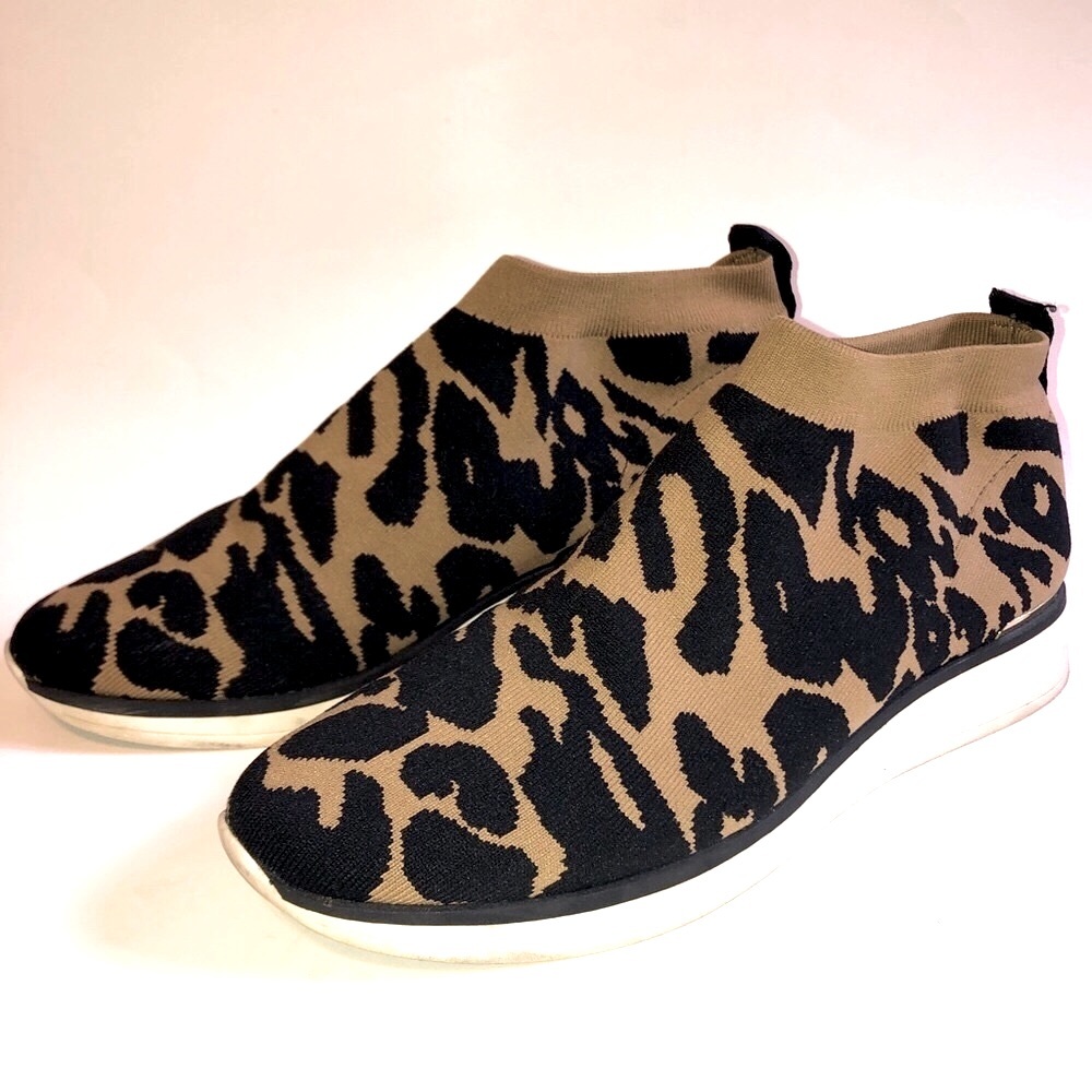 Sz 9 Louise et Cie Leopard Print Lo Breyson Sock Sneaker